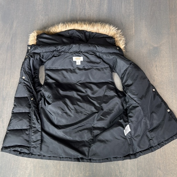 Talbots Hooded Vest with 80% Goose Down Filling 20%Feather Exclusive of Trim. - Picture 5 of 8